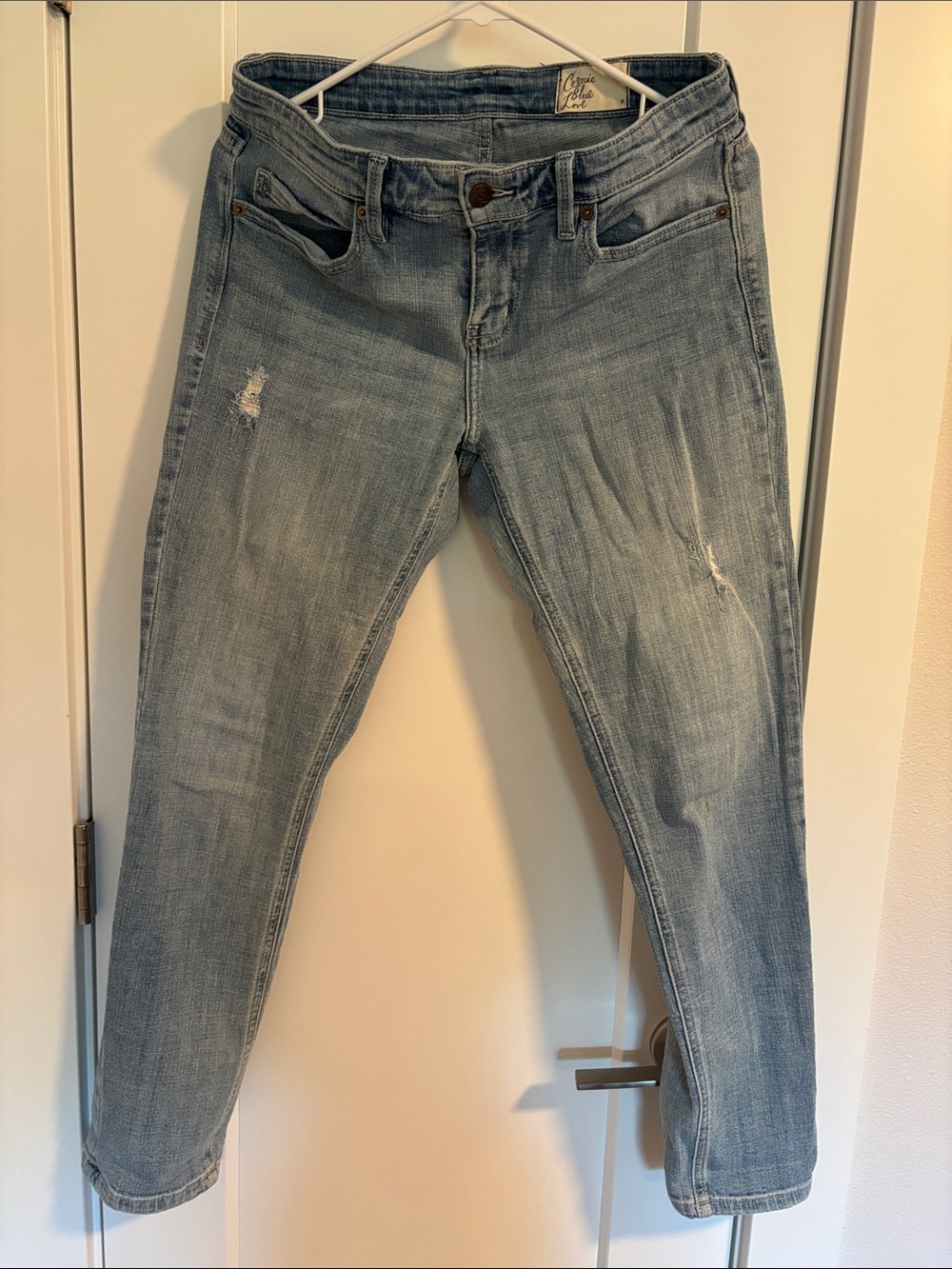 Cosmic a blue Love; Light Blue Distressed Women's Jeans